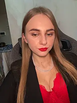 Snapshot of GraceTorrez chatting on January 28, 2025, 1:05 pm GraceTorrez online show from January 28, 2025, 1:05 pm