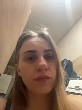 Snapshot of GraceTorrez chatting on February 17, 2025, 7:47 am GraceTorrez online show from February 17, 2025, 7:47 am