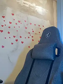 Snapshot of GraceTorrez chatting on March 10, 2025, 8:04 am GraceTorrez online show from March 10, 2025, 8:04 am