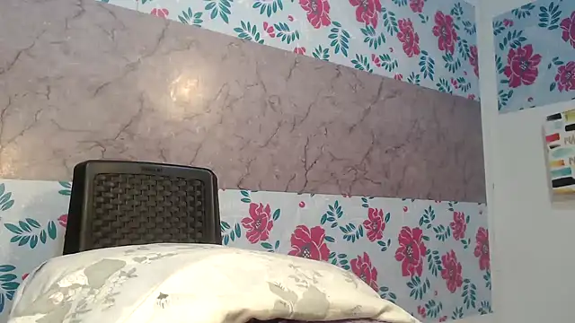 KristalTsXXX online show from October 11, 2025, 5:22 pm