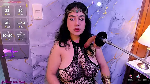 zyle boobs online show from January 10, 2026, 9:16 pm