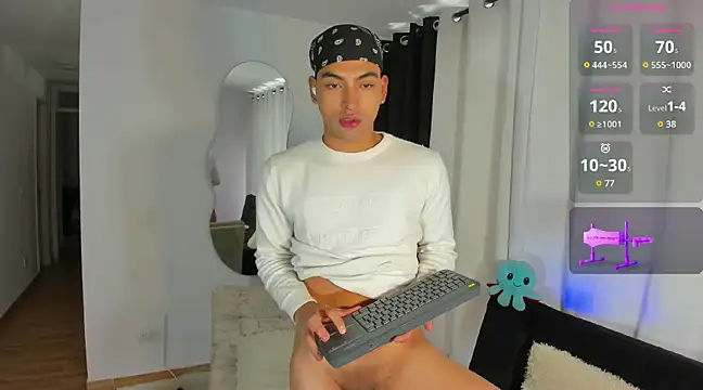 Snapshot of Andrew_x777 chatting on March 10, 2025, 5:50 pm Andrew x777 online show from March 10, 2025, 5:50 pm