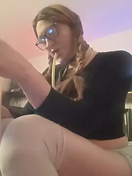 sissytrapdolly24 online show from July 10, 2026, 6:21 pm