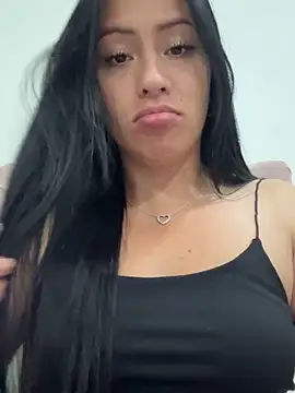 Snapshot of Sara_luna_ chatting on November 14, 2025, 12:20 am Sara luna online show from November 14, 2025, 12:20 am