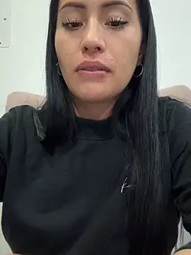 Snapshot of Sara_luna_ chatting on February 14, 2026, 11:23 pm Sara luna online show from February 14, 2026, 11:23 pm