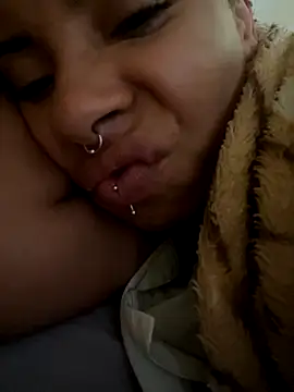 Snapshot of sammoura01 chatting on September 25, 2025, 11:58 am sammoura01 online show from September 25, 2025, 11:58 am