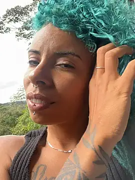 Snapshot of sammoura01 chatting on November 21, 2025, 4:38 pm sammoura01 online show from November 21, 2025, 4:38 pm