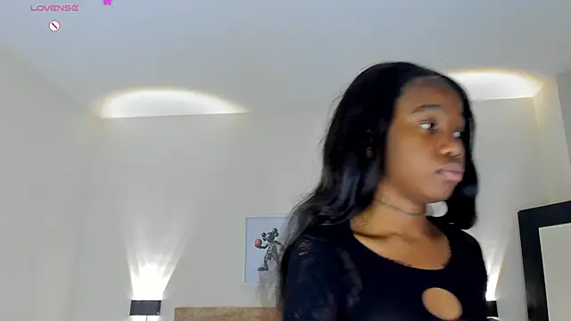 Snapshot of Rihana_hot01 chatting on July 25, 2026, 12:58 pm Rihana hot01 online show from July 25, 2026, 12:58 pm