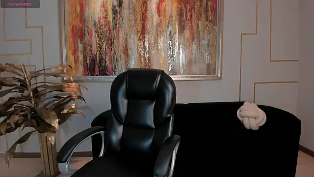 AbbyDalton online show from October 16, 2025, 5:47 pm