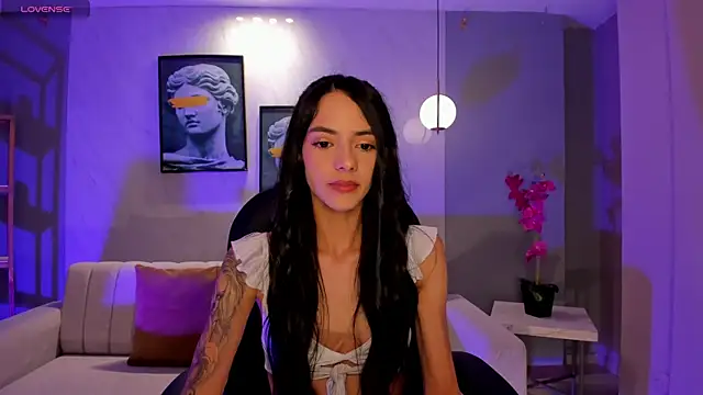 HannahJamesX online show from July 10, 2026, 12:19 pm
