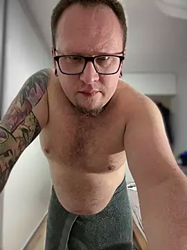 PierreNaked89 online show from February 22, 2025, 8:53 pm