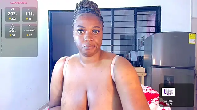 Snapshot of CiaraEbony chatting on March 14, 2025, 9:14 am CiaraEbony online show from March 14, 2025, 9:14 am