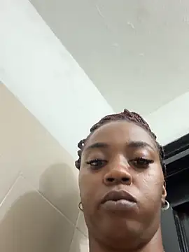 Snapshot of CiaraEbony chatting on June 11, 2026, 11:58 pm CiaraEbony online show from June 11, 2026, 11:58 pm