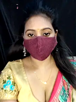 Snapshot of Monalisha_G chatting on May 26, 2026, 7:37 am Monalisha G online show from May 26, 2026, 7:37 am