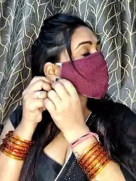 Snapshot of Monalisha_G chatting on May 29, 2026, 6:50 pm Monalisha G online show from May 29, 2026, 6:50 pm