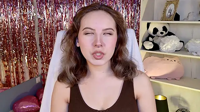 Snapshot of JasmineMilko chatting on June 8, 2026, 5:08 am JasmineMilko online show from June 8, 2026, 5:08 am