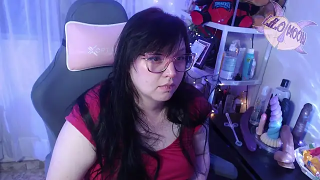 LiloMoon69 online show from February 28, 2025, 7:26 am