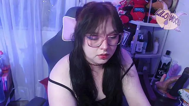 LiloMoon69 online show from March 14, 2025, 4:10 am