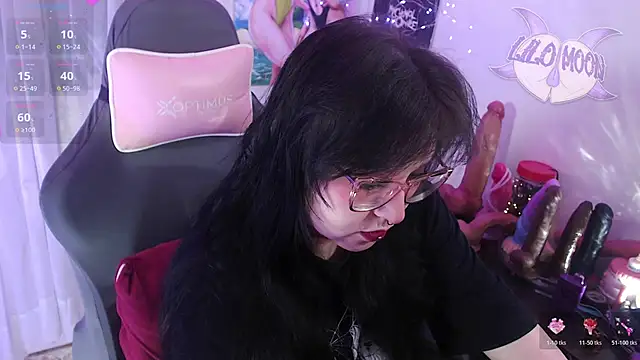 LiloMoon69 online show from June 8, 2026, 6:14 am