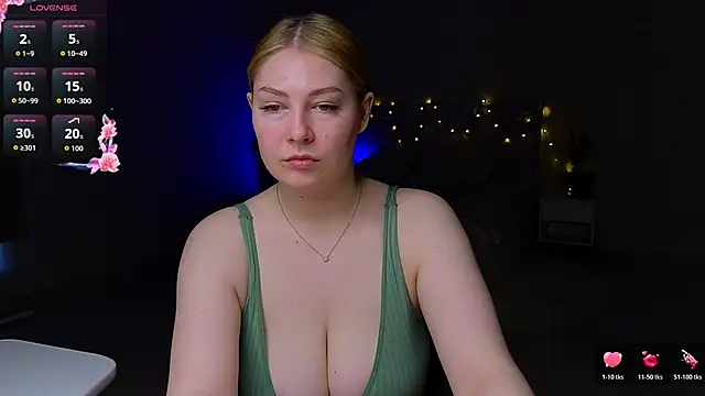 Catherine River online show from May 3, 2026, 3:51 pm