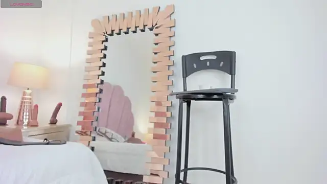 Daddysgirl1  online show from October 2, 2025, 9:11 pm