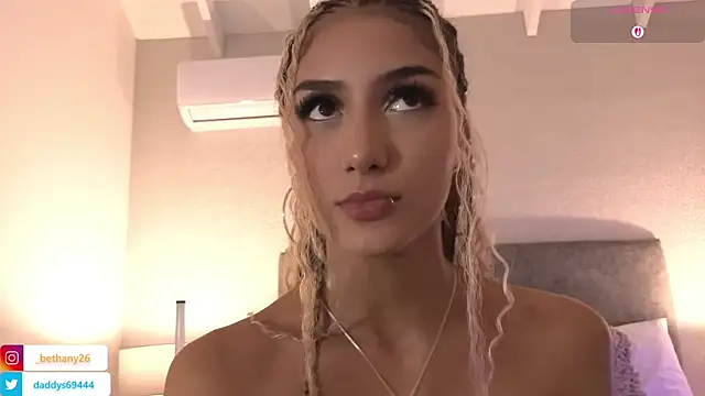 Daddysgirl1  online show from July 12, 2026, 10:12 pm