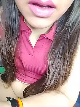 Snapshot of sexylaya2 chatting on June 24, 2026, 2:32 am sexylaya2 online show from June 24, 2026, 2:32 am