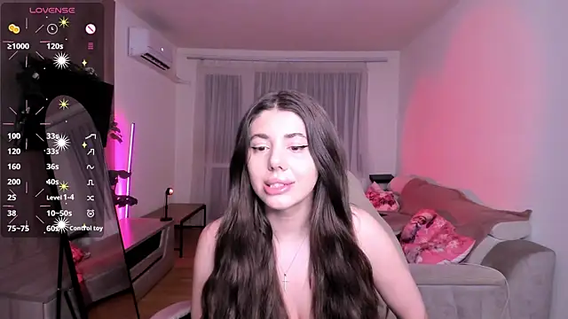 GabrielaLove  online show from June 4, 2026, 7:20 pm