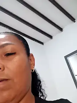 Snapshot of OliviaBurning chatting on November 15, 2025, 7:32 pm OliviaBurning online show from November 15, 2025, 7:32 pm