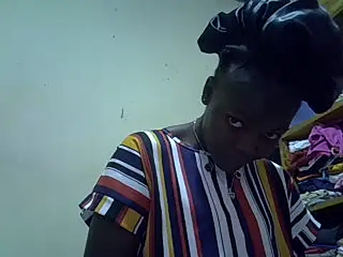 Snapshot of pretty_vivy chatting on January 11, 2025, 2:58 pm pretty vivy online show from January 11, 2025, 2:58 pm