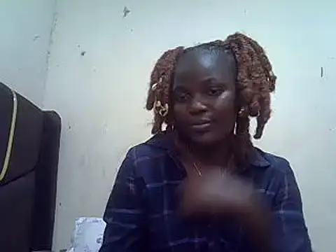 Snapshot of pretty_vivy chatting on February 22, 2025, 1:02 pm pretty vivy online show from February 22, 2025, 1:02 pm