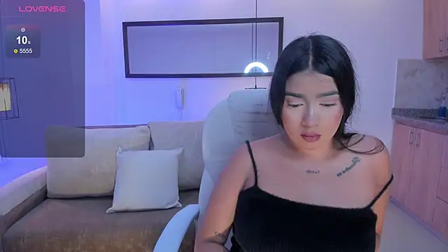 amelie jhons online show from July 28, 2026, 2:18 am