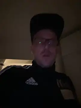 Snapshot of DonKazik chatting on September 10, 2025, 7:03 pm DonKazik online show from September 10, 2025, 7:03 pm