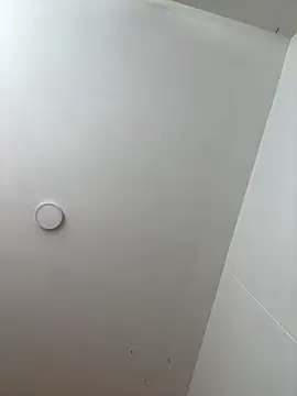 JoanG10 online show from September 17, 2025, 5:25 pm