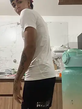 JoanG10 online show from April 21, 2026, 3:13 am