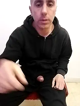 Snapshot of HELL_FIRE chatting on November 7, 2025, 7:25 pm HELL FIRE online show from November 7, 2025, 7:25 pm