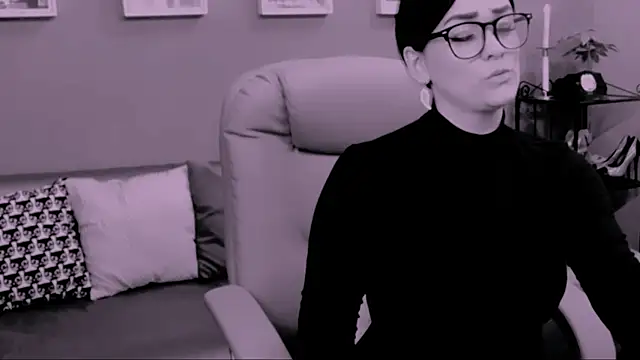 ChantalLion online show from October 30, 2025, 12:45 am