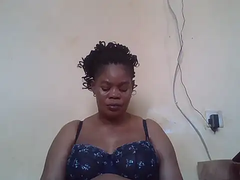 ANALQUEEN4 online show from February 17, 2026, 6:32 am