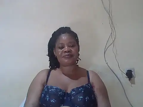 ANALQUEEN4 online show from April 25, 2026, 2:58 pm