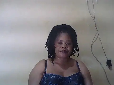 Snapshot of ANALQUEEN4 chatting on May 17, 2026, 6:59 pm ANALQUEEN4 online show from May 17, 2026, 6:59 pm