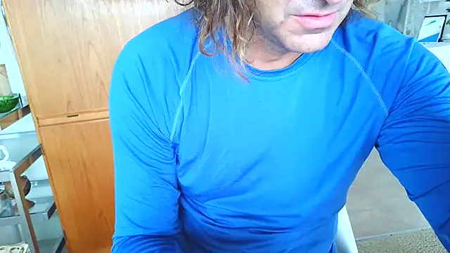 Snapshot of costanza7070 chatting on November 9, 2025, 7:23 pm costanza7070 online show from November 9, 2025, 7:23 pm