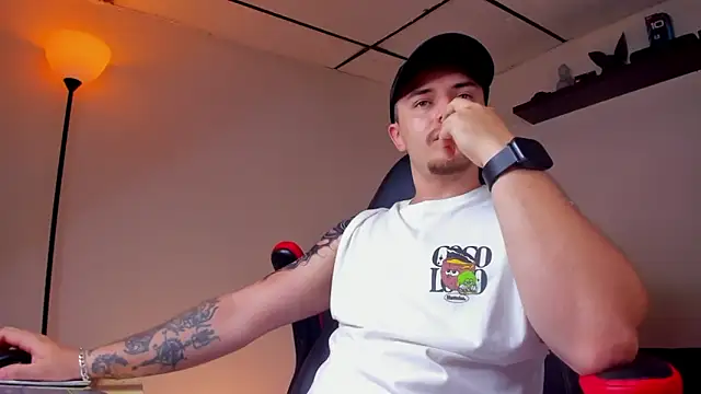 Snapshot of james_connor2 chatting on September 10, 2025, 6:52 pm james connor2 online show from September 10, 2025, 6:52 pm