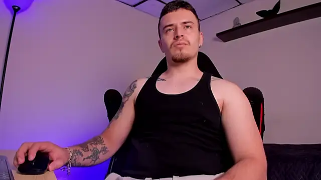 Snapshot of james_connor2 chatting on November 27, 2025, 7:38 pm james connor2 online show from November 27, 2025, 7:38 pm