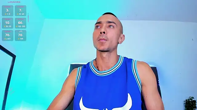 Snapshot of steven_hott8 chatting on November 9, 2025, 3:38 am steven hott8 online show from November 9, 2025, 3:38 am