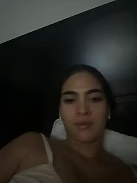 Snapshot of NatyFerrer_ chatting on June 3, 2026, 1:19 am NatyFerrer online show from June 3, 2026, 1:19 am