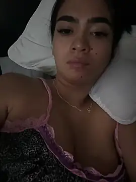 Snapshot of NatyFerrer_ chatting on June 5, 2026, 3:02 am NatyFerrer online show from June 5, 2026, 3:02 am