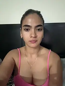 NatyFerrer  online show from July 28, 2026, 2:07 am