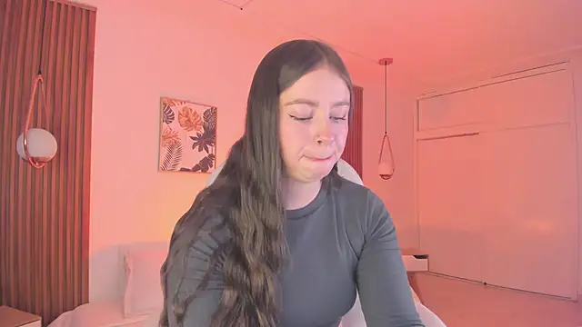 Snapshot of TiffanyWright chatting on September 18, 2025, 1:02 pm TiffanyWright online show from September 18, 2025, 1:02 pm