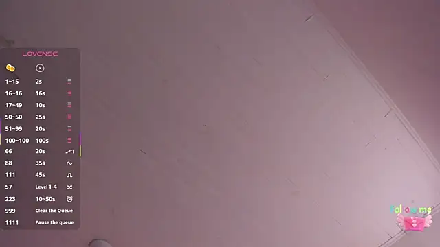 Snapshot of TiffanyWright chatting on November 27, 2025, 1:24 pm TiffanyWright online show from November 27, 2025, 1:24 pm