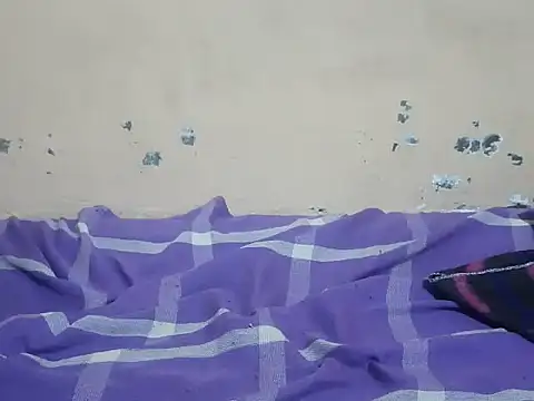 sweety2  online show from February 15, 2026, 7:54 pm